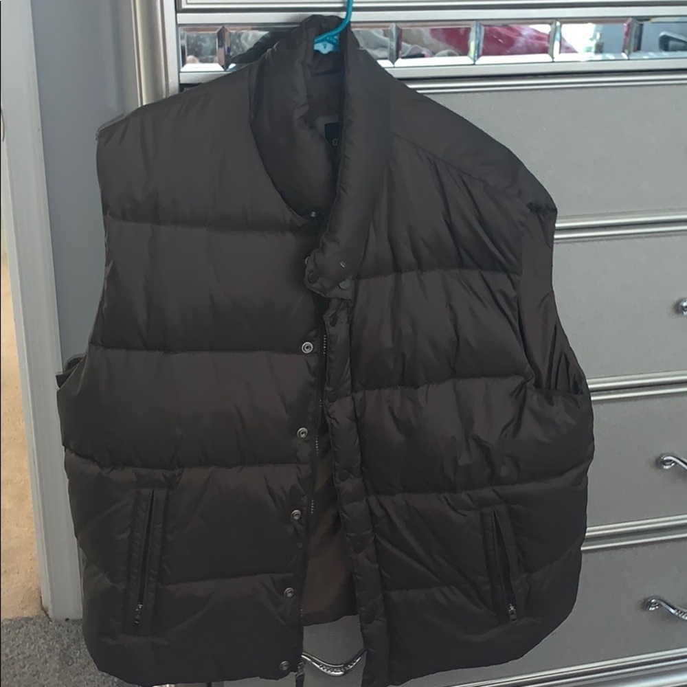 OLD NAVY BUBBLE VEST